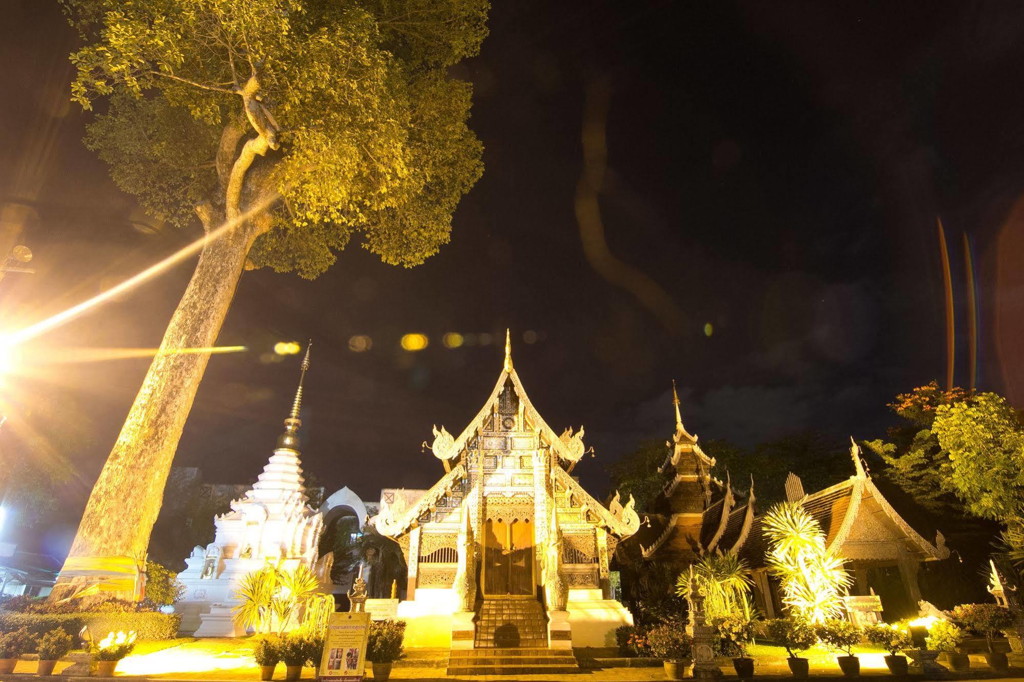 Phoothawee House Hotel Chiang Mai Ngoại thất bức ảnh