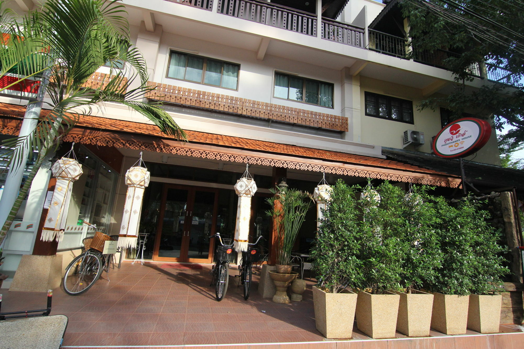 Phoothawee House Hotel Chiang Mai Ngoại thất bức ảnh